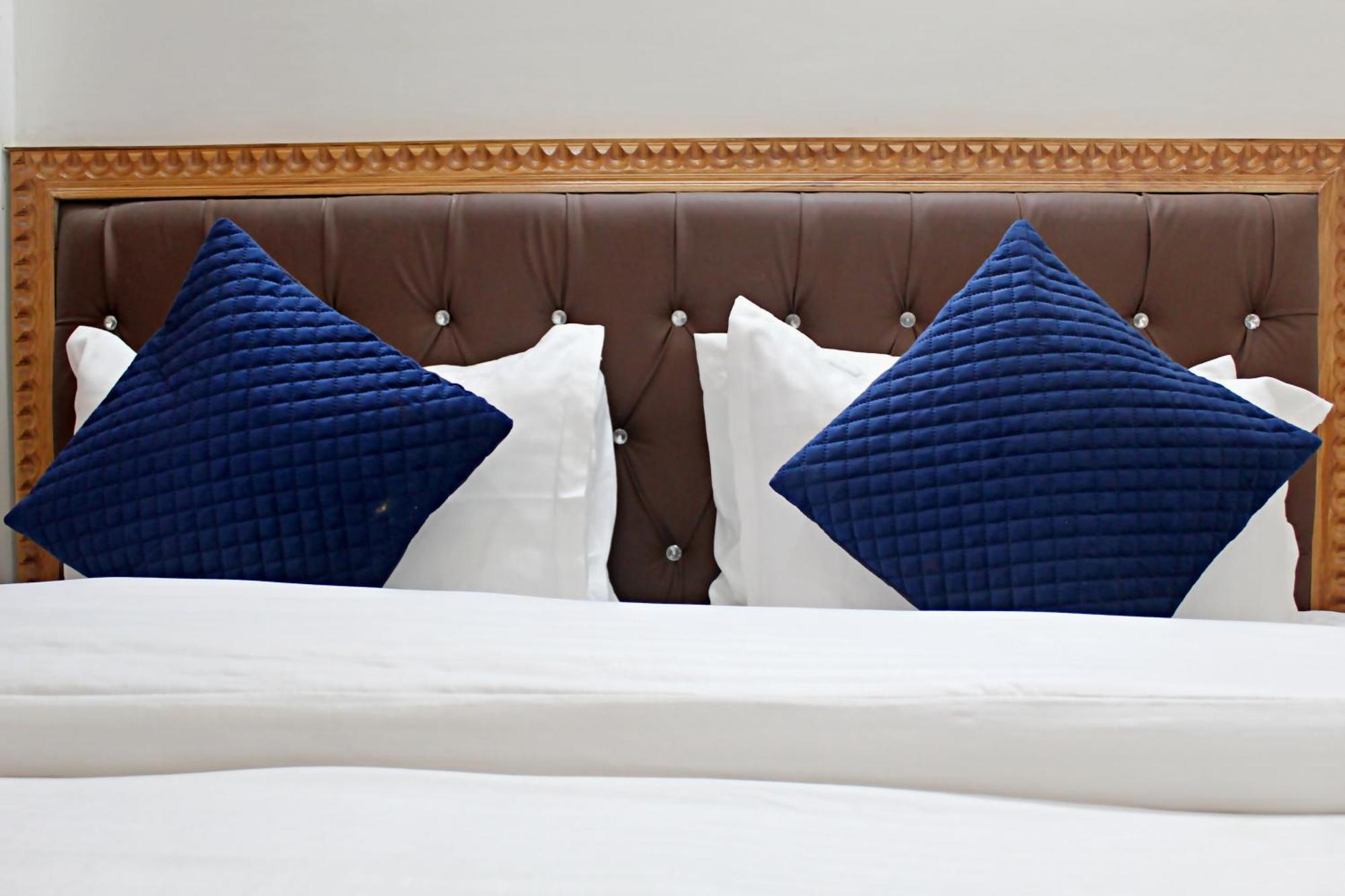The Richie Royal Inn Manāli Zewnętrze zdjęcie